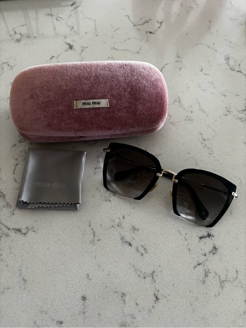 Authentic Miu Miu MU 52RS Womens Sunglasses semi-rimless square frame